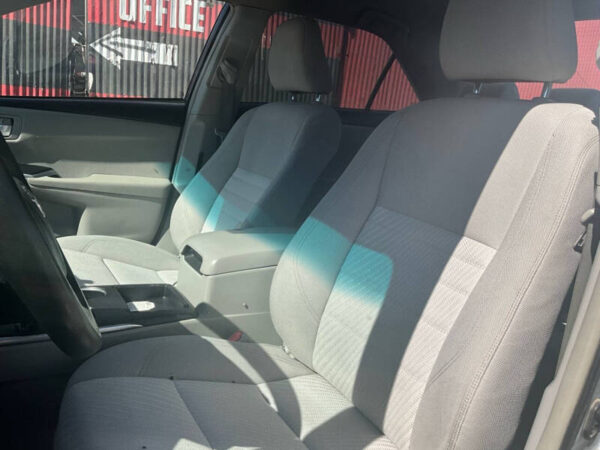 2015 Toyota Camry LE - Image 7