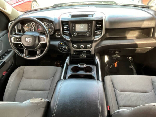 2019 RAM 1500 Big Horn - Image 7