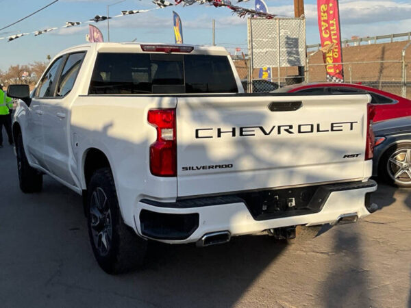 2020 Chevrolet Silverado 1500 RST - Image 5
