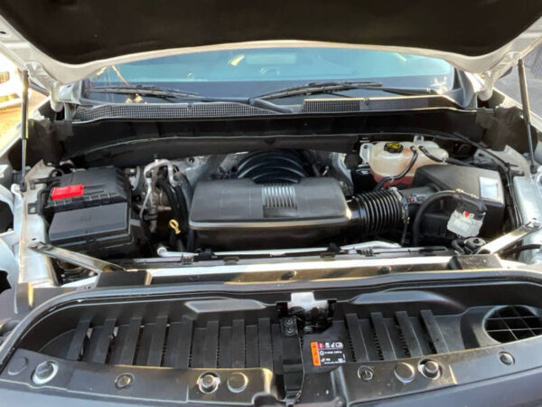 2020 Chevrolet Silverado 1500 RST - Image 10
