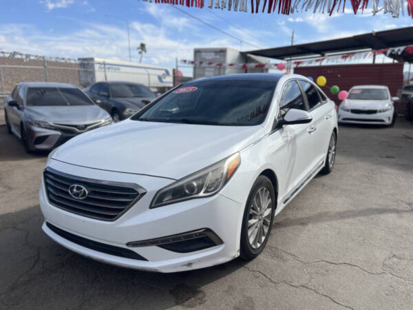 2015 Hyundai Sonata Limited - Image 3