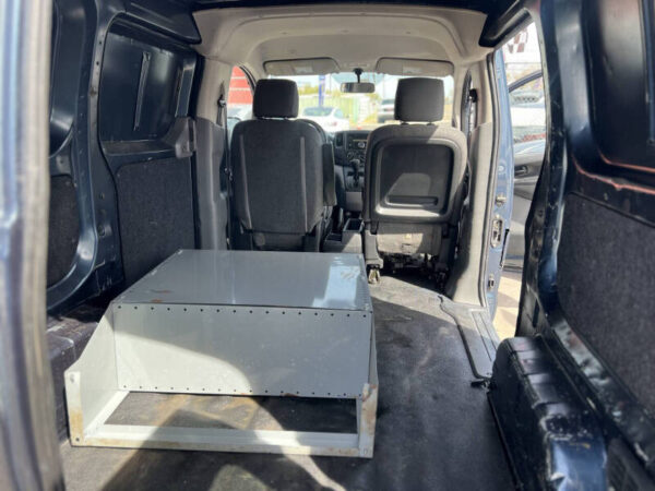2017 Nissan NV200 SV - Image 7
