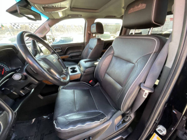 2018 Chevrolet Silverado 1500 High Country - Image 7