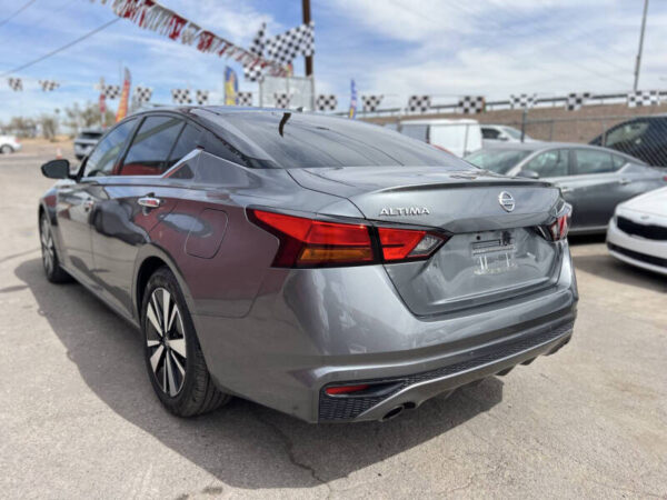 2019 Nissan Altima 2.5 SL - Image 3