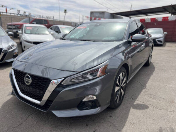 2019 Nissan Altima 2.5 SL - Image 5