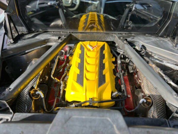 2022 Chevrolet Corvette Stingray - Image 12
