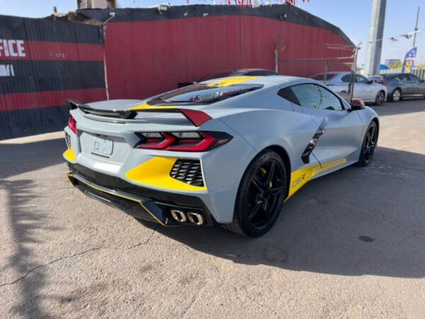 2022 Chevrolet Corvette Stingray - Image 5
