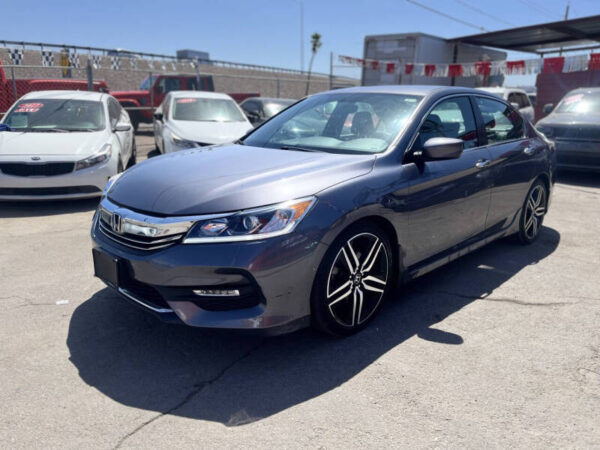 2016 Honda Accord Sport - Image 5